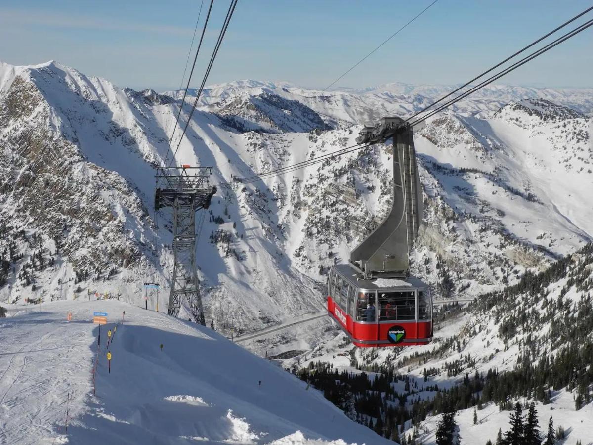 Ski-In Ski-Out - The Cliff @ Snowbird Sandy Luaran gambar